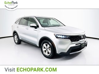 Used 2021 Kia Sorento LX image 1