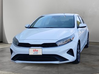 Used 2023 Kia Forte LXS image 1