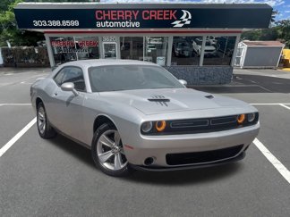 Used 2021 Dodge Challenger SXT image 1