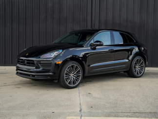 New 2025 Porsche Macan image 1