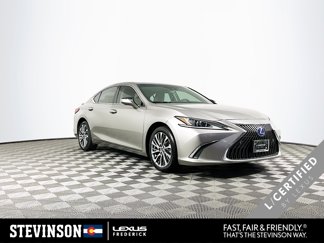 Used 2020 Lexus ES 300h w/ Premium Package video 1