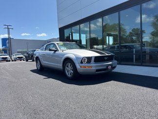 Used 2006 Ford Mustang Coupe image 1