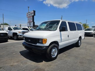 Used 2006 Ford E-350 and Econoline 350 XL image 1