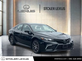 Used 2023 Toyota Camry SE image 1