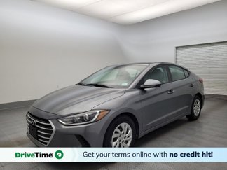 Used 2017 Hyundai Elantra SE image 1