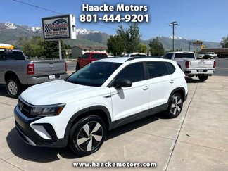 Used 2024 Volkswagen Taos S image 1