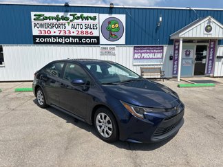 Used 2023 Toyota Corolla LE image 1
