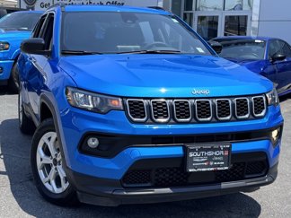 Certified 2025 Jeep Compass Latitude w/ Convenience Group image 1