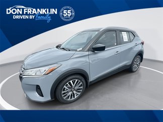 Used 2021 Nissan Kicks SV image 1