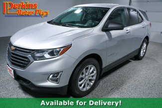 Used 2021 Chevrolet Equinox LS w/ LS Convenience Package image 1