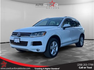 Used 2013 Volkswagen Touareg TDI image 1