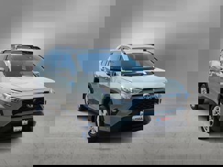 Used 2020 Toyota RAV4 XLE video 2