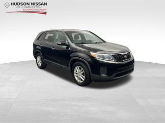 Used 2015 Kia Sorento LX image 1