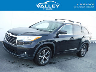 Used 2016 Toyota Highlander XLE image 1