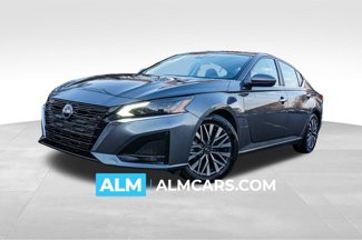 Used 2023 Nissan Altima 2.5 SV image 1