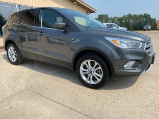 Used 2017 Ford Escape SE image 1