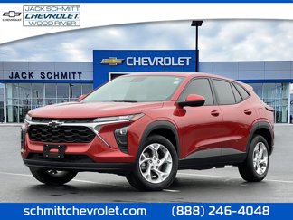 Used 2024 Chevrolet Trax LS w/ LS Convenience Package image 1