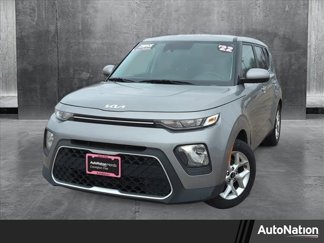 Used 2022 Kia Soul LX w/ Technology Package image 1