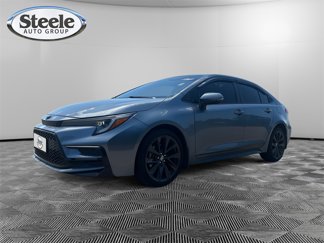 Used 2024 Toyota Corolla SE image 1