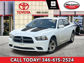 Used 2013 Dodge Charger SE w/ Connectivity Group image 1