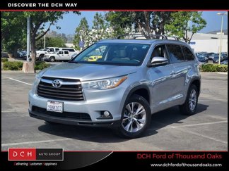 Used 2015 Toyota Highlander XLE image 1