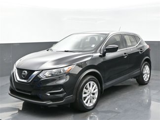 Used 2021 Nissan Rogue Sport S image 1