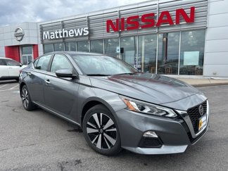 Certified 2022 Nissan Altima 2.5 SV image 1