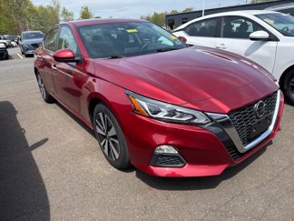 Used 2021 Nissan Altima 2.5 SV w/ SV Premium Package image 1