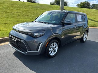 Used 2023 Kia Soul LX w/ Option Group 015 image 1