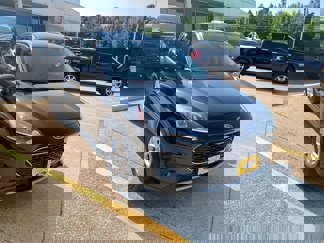 Used 2021 Ford Escape SE image 1