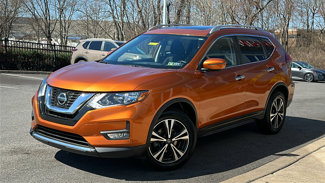 Used 2020 Nissan Rogue SV w/ Sun & Sound Touring Package image 1