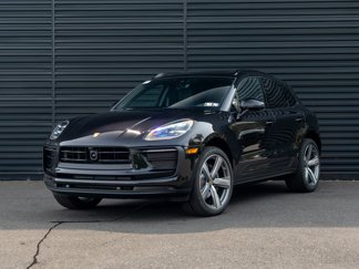 New 2025 Porsche Macan image 1