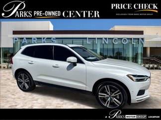 Used 2018 Volvo XC60 T6 Momentum w/ Convenience Package image 1
