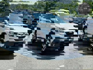 Used 2020 Subaru Outback Premium image 1