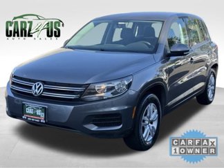 Used 2013 Volkswagen Tiguan S image 1