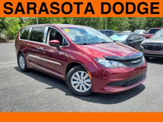 Used 2018 Chrysler Pacifica L image 1