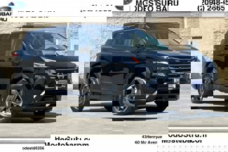 Used 2025 Nissan Rogue SV image 1