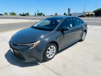 Used 2023 Toyota Corolla LE image 1