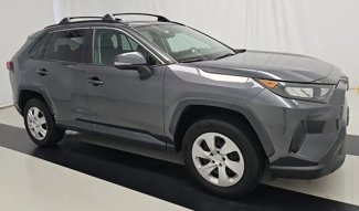 Used 2019 Toyota RAV4 LE w/ Carpet Mat Package image 1