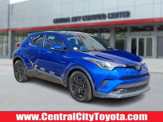 Used 2019 Toyota C-HR LE image 1