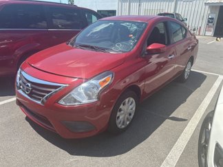 Used 2019 Nissan Versa SV image 1