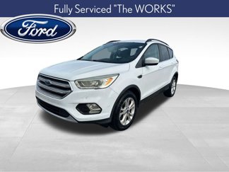 Used 2017 Ford Escape SE w/ SE Leather Comfort Package image 1