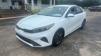 Used 2023 Kia Forte LXS image 1