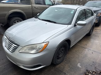 Used 2012 Chrysler 200 LX image 1