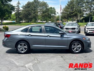 Used 2024 Volkswagen Jetta SE w/ Panoramic Sunroof Package image 1