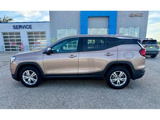 Used 2018 GMC Terrain SLE image 1