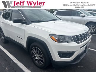 Used 2018 Jeep Compass Latitude w/ Safe & Security Group image 1