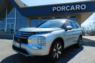 New 2025 Mitsubishi Outlander SE image 1