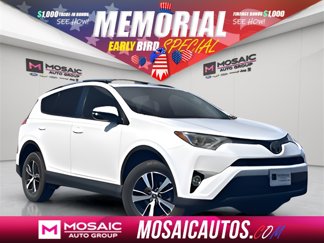 Used 2017 Toyota RAV4 XLE image 1