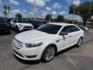 Used 2014 Ford Taurus Limited image 1